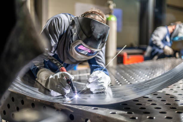  Devola, OH Welder Pros